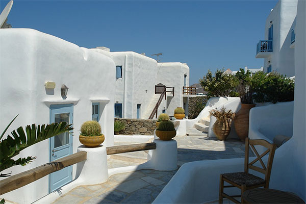 International real estate Greece