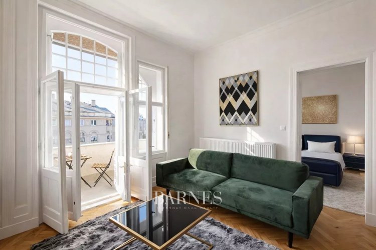 Art Nouveau gem for those who seek a residence in history