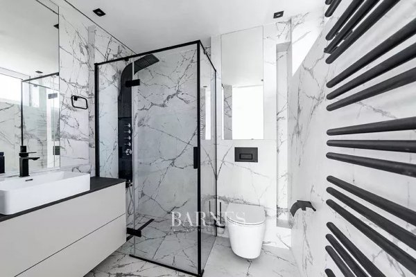 Eladó újépítésű lakások Budán, medencével, szaunával