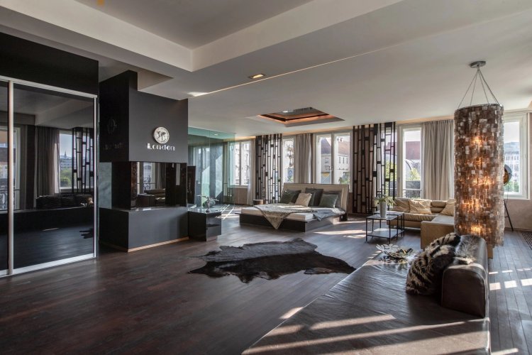 Designer Apartment with Panoramic Views in Central Budapest