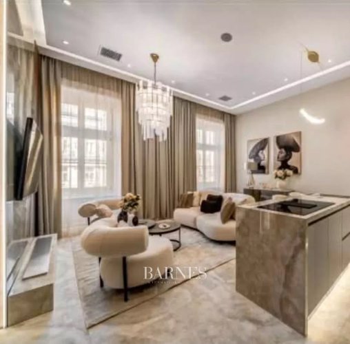 Exclusive designer apartment on Andrássy Avenue with view to Louis Vuitton  store and  Opera House.