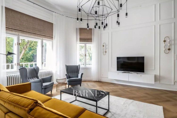 Teraszos, 2 hálós villa-lakás a Városmajor szomszédságában