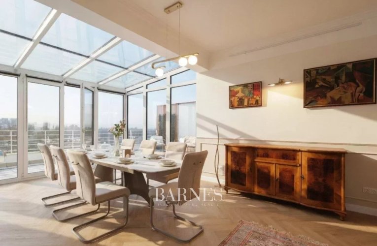 Exkluzív penthouse lakás Újlipótvárosban, páratlan dunai panorámával