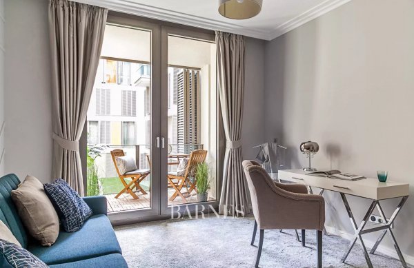 KIADÓ 2 hálószobás, erkélyes Duplex a Palazzo Dorottyában, garázzsal, portaszolgálattal
