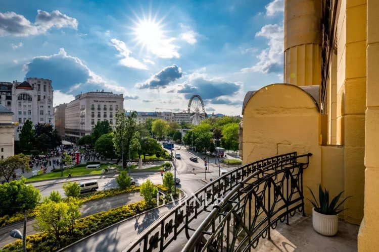 Kiadó egy panorámás, 2 hálószobás lakás - Városi életstílus felsőfokon