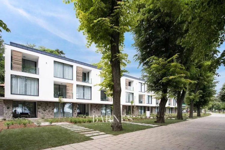 Panoramic condominium apartments in Tihany