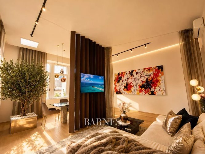 Living room + bedroom, furnished luxury apartment for sale in Váci Street