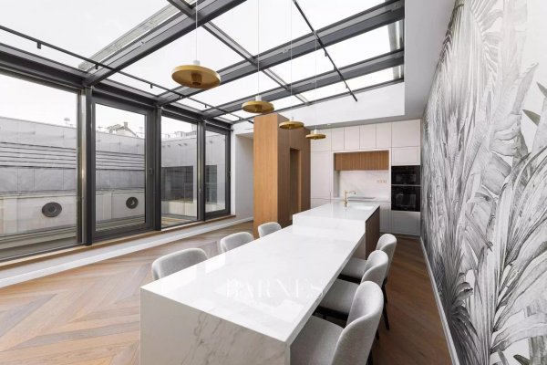 Elegáns tetőteraszos penthouse lakás