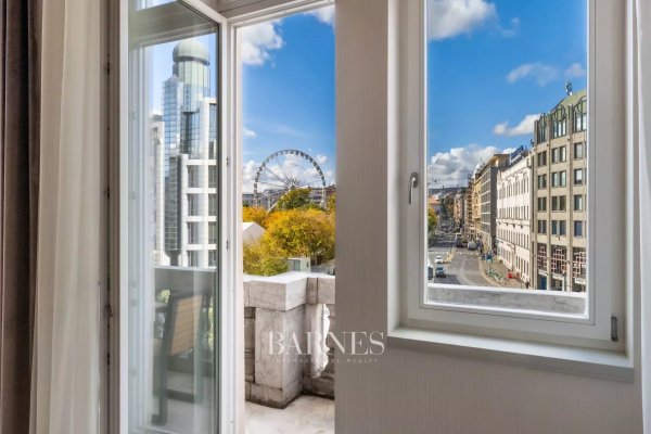 3 hálós luxuslakás erkéllyel és belvárosi panorámával az Andrássy úton