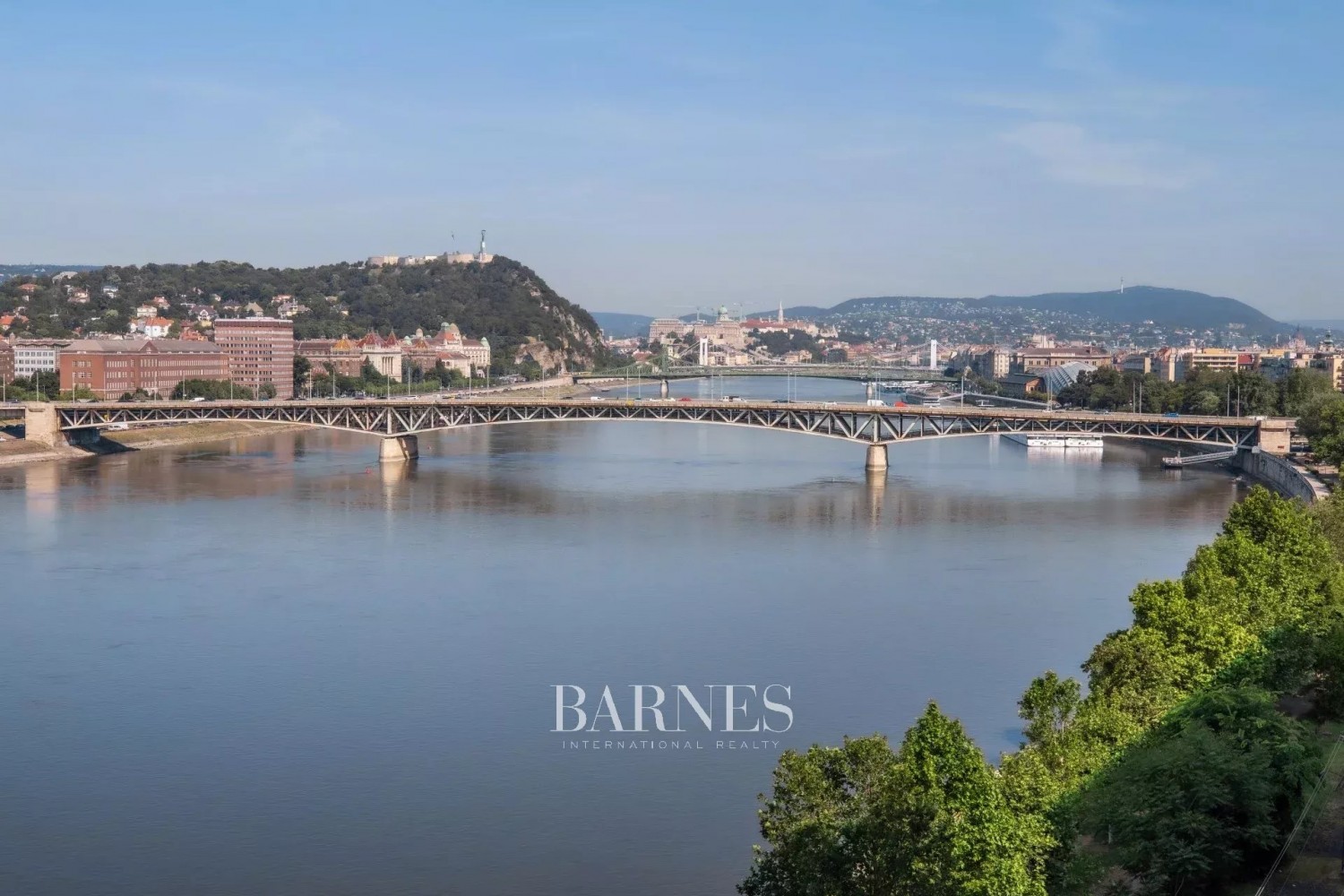 Infinity Residence: eladó 3 hálós luxus, dunai panorámás apartman pazar terasszal a város felett - picture 12