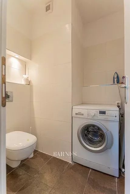 Kiadó 2 hálószobás, belső kétszintes penthouse apartman városi panorámával - picture 11