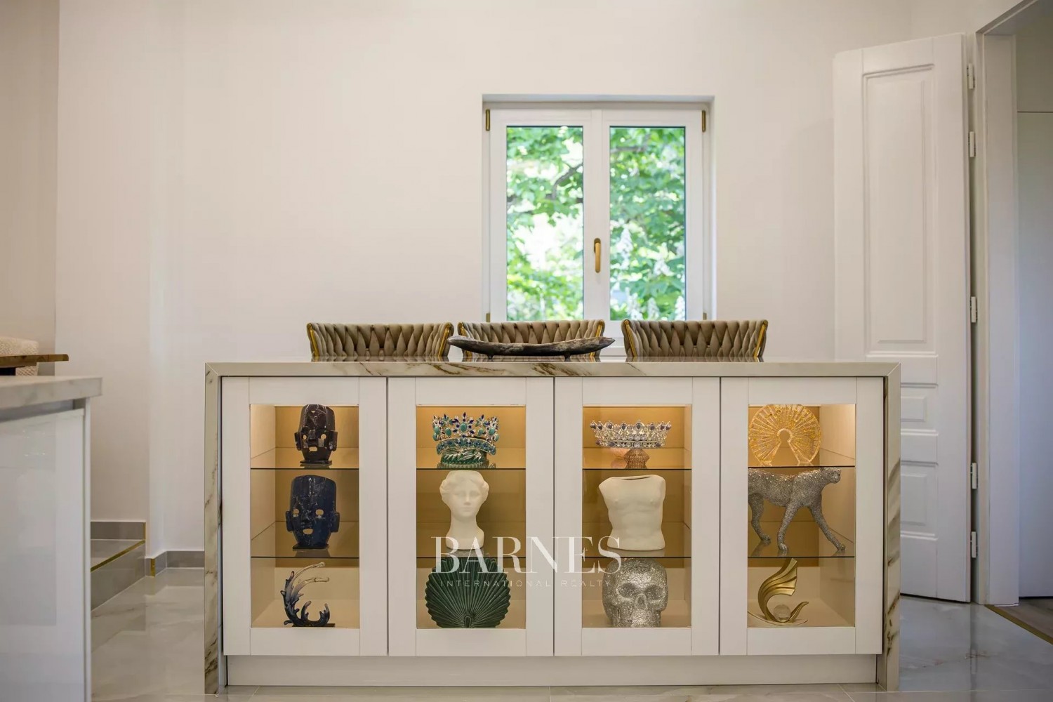 Citadellára panorámás, 3 hálós lakás, szecessziós társasvillában - picture 9