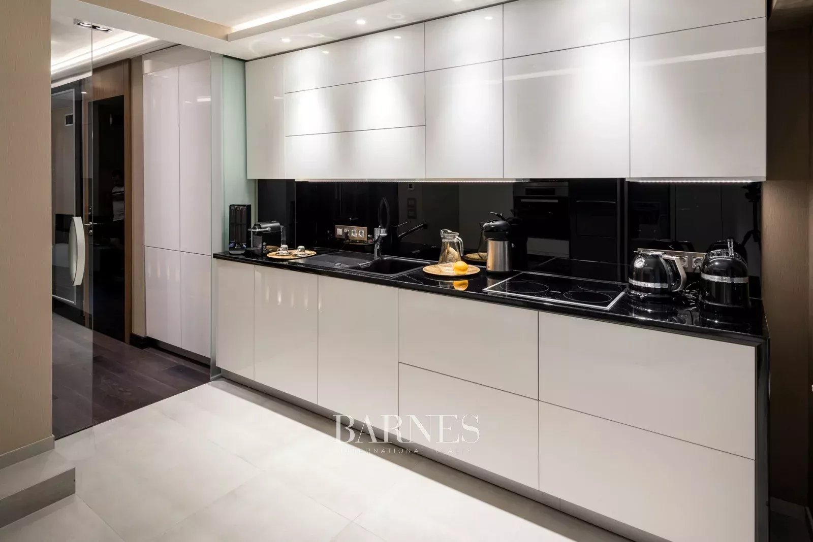 Lélegzetelállító panoráma a Várnegyed presztízs lakosztályából - picture 8