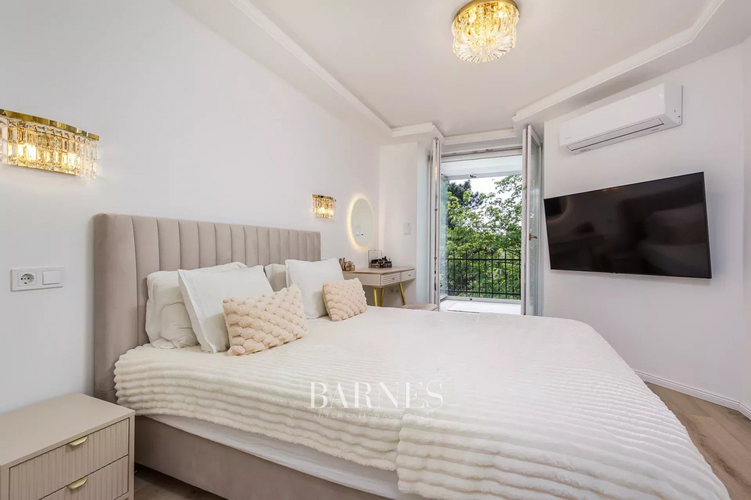 Citadellára panorámás, 3 hálós lakás, szecessziós társasvillában - picture 6