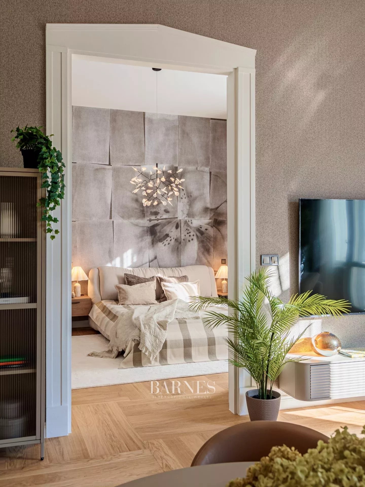 Newly Renovated Apartment with Three Balconies by Haris köz - picture 9