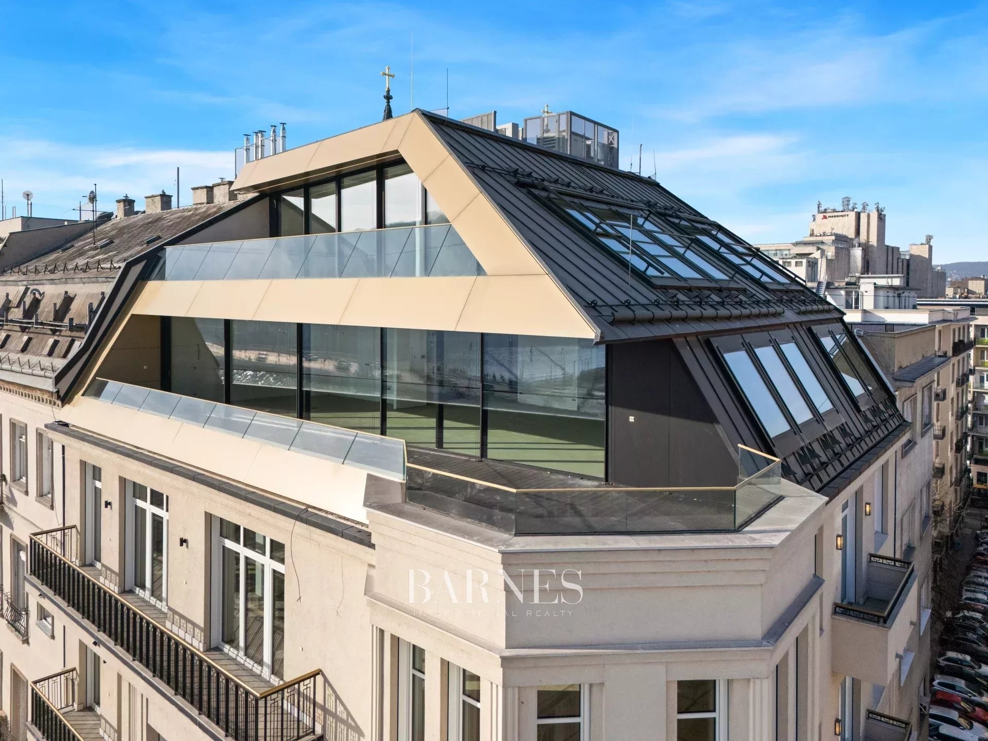 Palace M15 Residence - Panoramic Danube-View Luxury Residences in the Heart of Budapest - picture 5