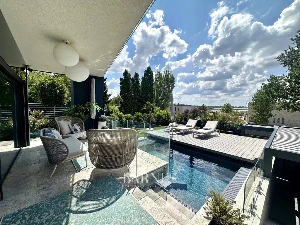 Villa Velence - picture 2