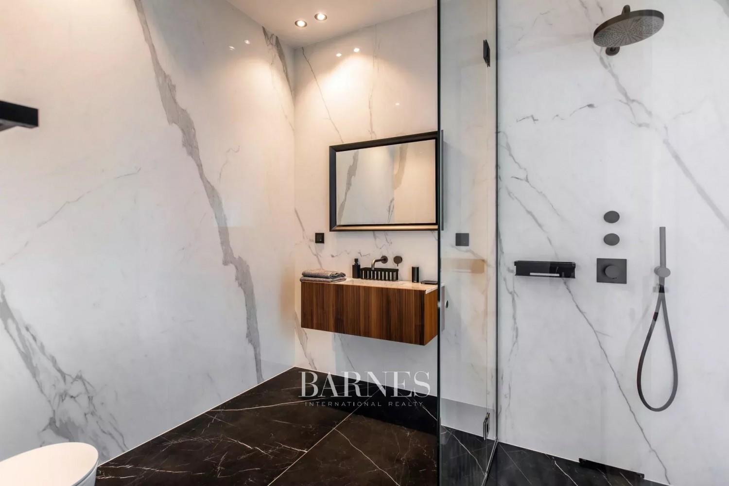 Panorámás luxus penthouse az Operaház és a Balettintézet szomszédságában - picture 26