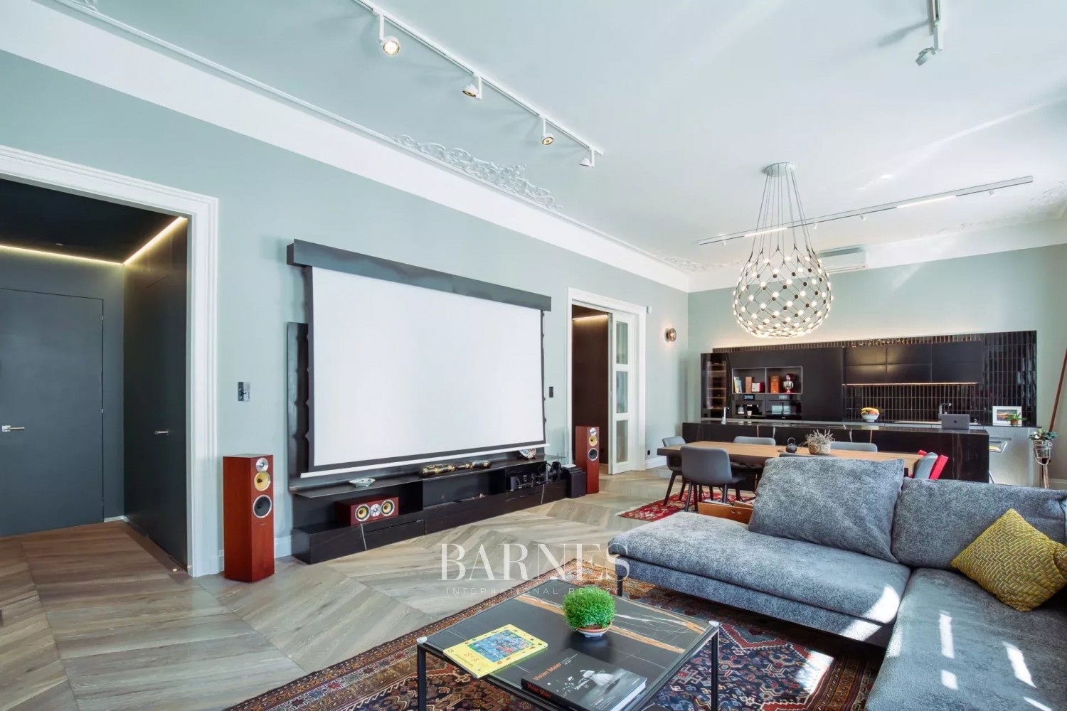 Exkluzív okos otthon pompás kilátással a Szabadság térre - picture 7