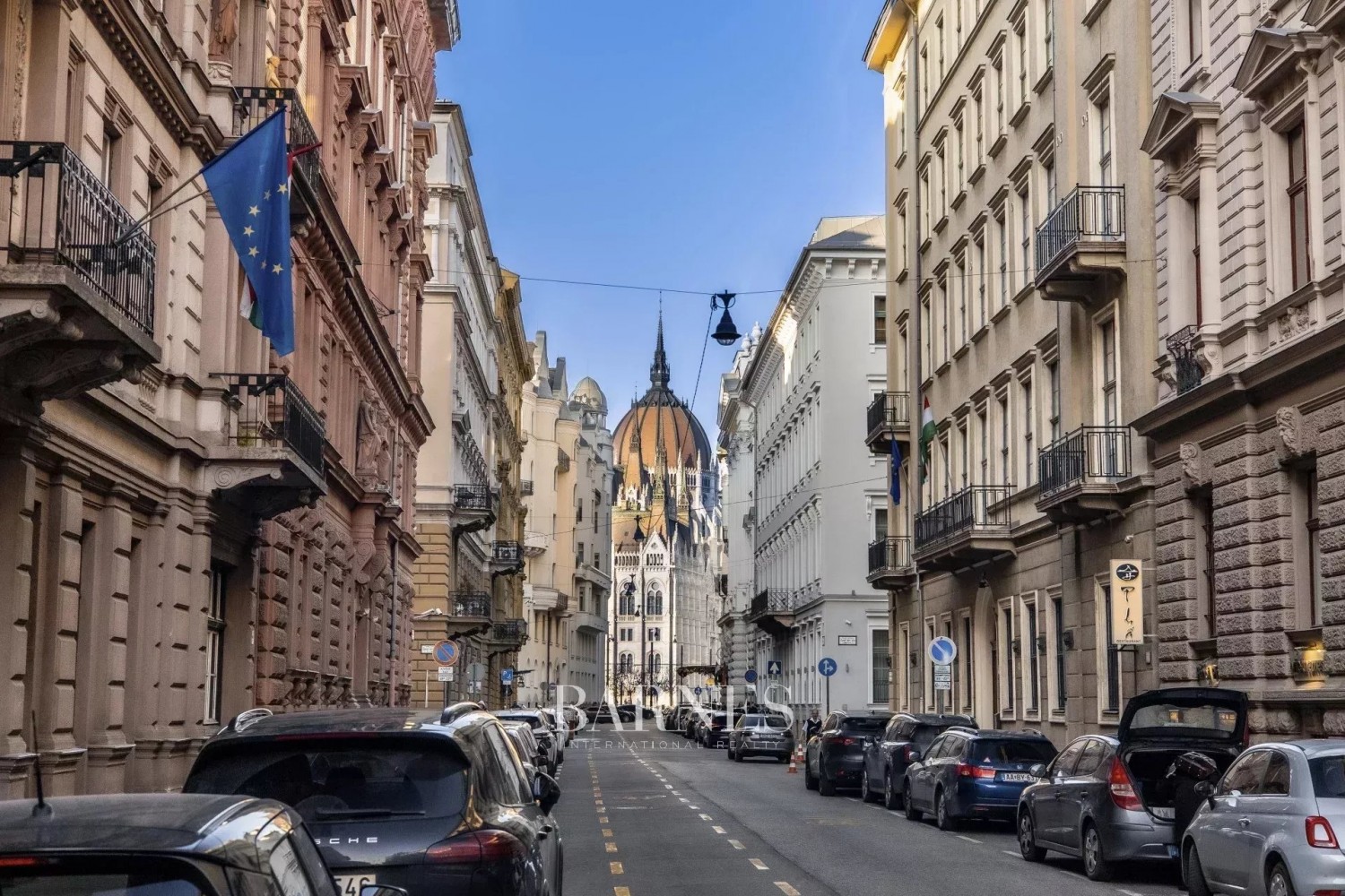 Prémium lakás a  Parlament szomszédságában - picture 17