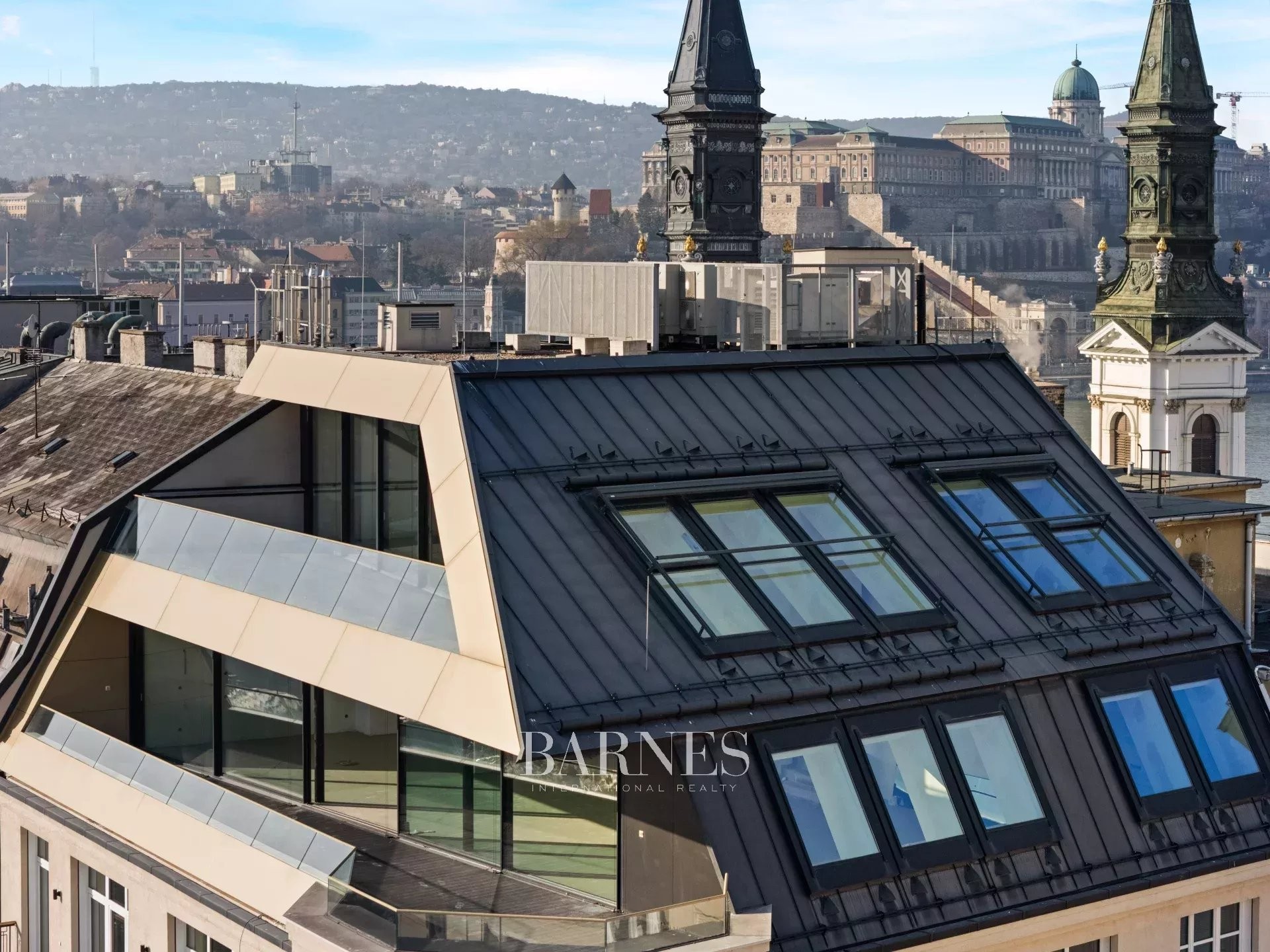 Palace M15 Residence - Panoramic Danube-View Luxury Residences in the Heart of Budapest - picture 2