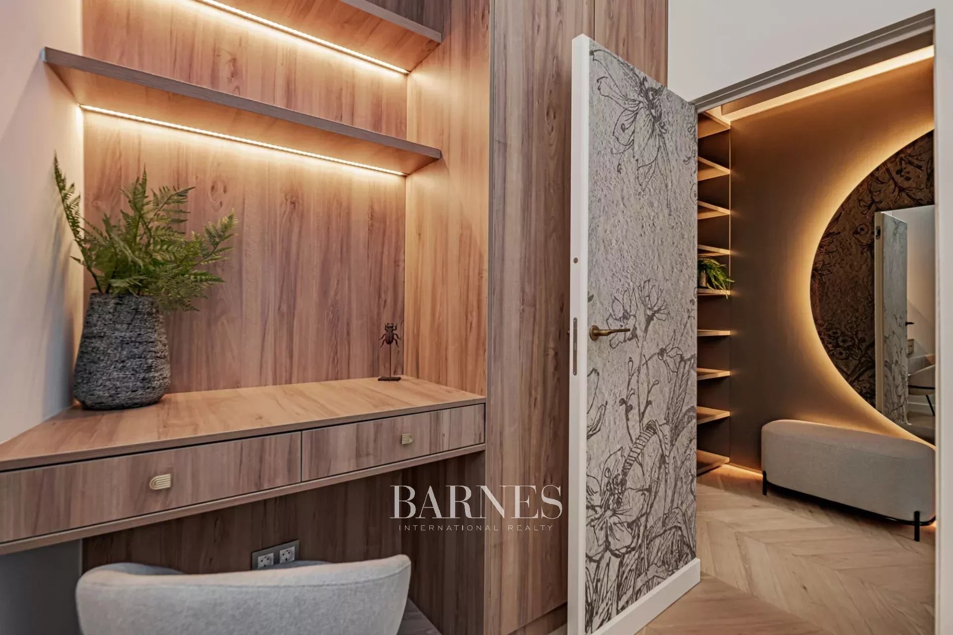 Kiadó egy panorámás, 2 hálószobás lakás - Városi életstílus felsőfokon - picture 16