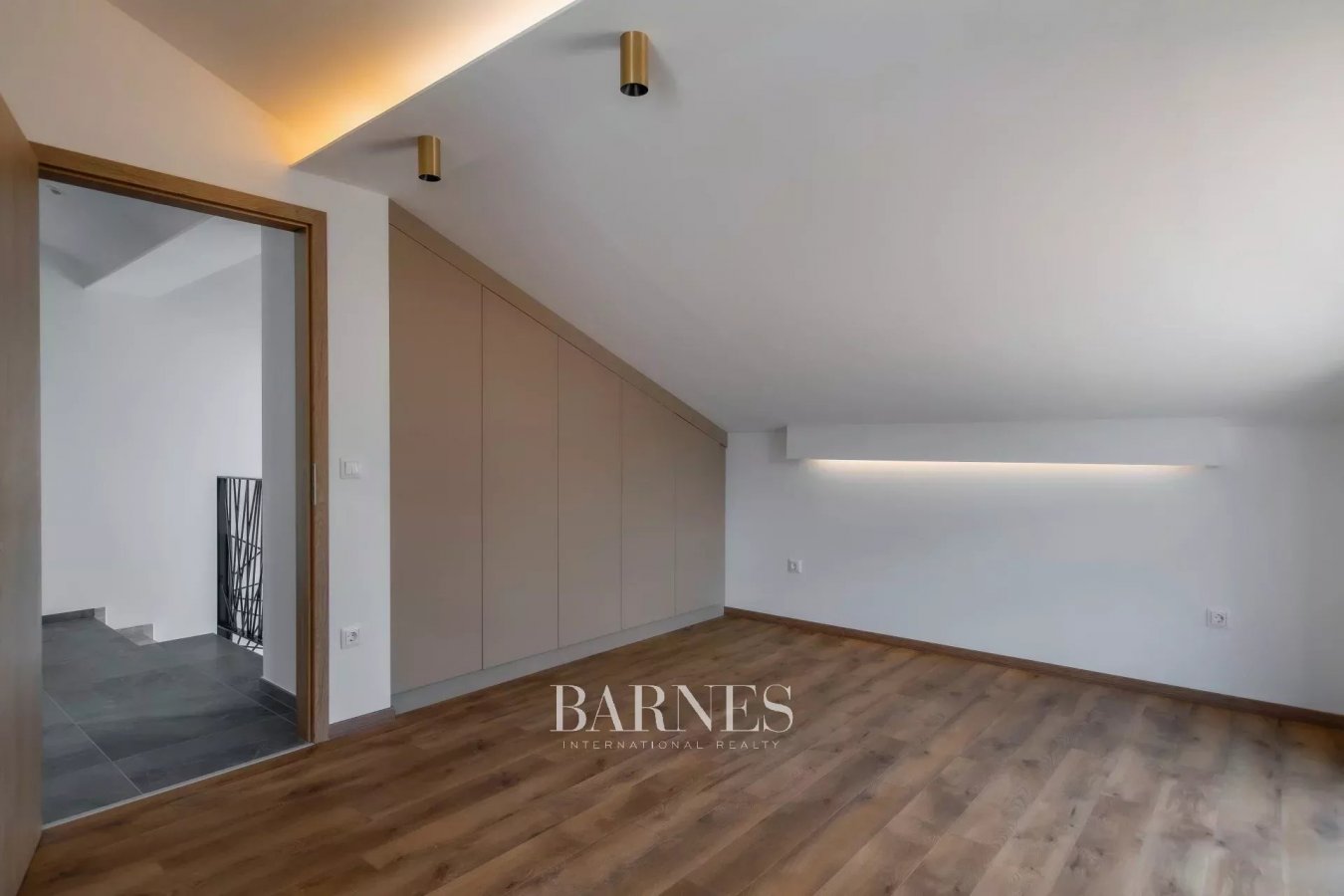 Semi-detached house in Balatonalmádi - picture 12