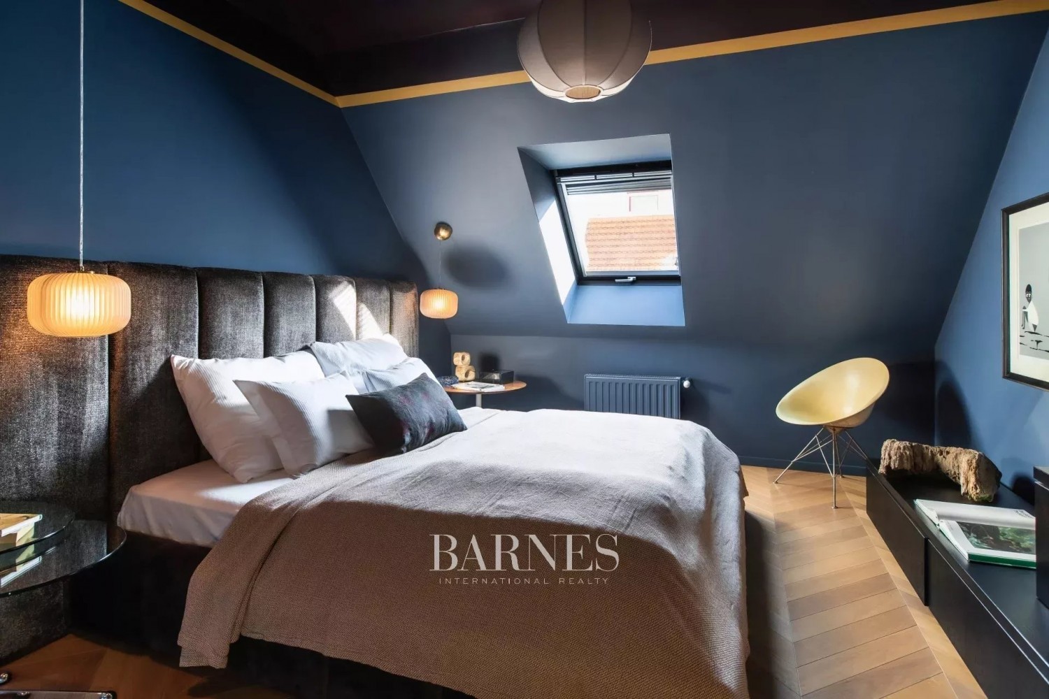 Modern apartment with terrace, panoramic view near Abdrássy út and Kodály körönd - picture 10