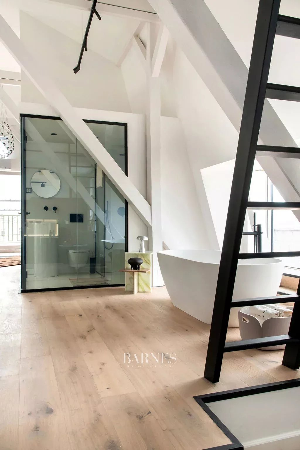 Csodálatos loft lakás a József Nádor téren - picture 4