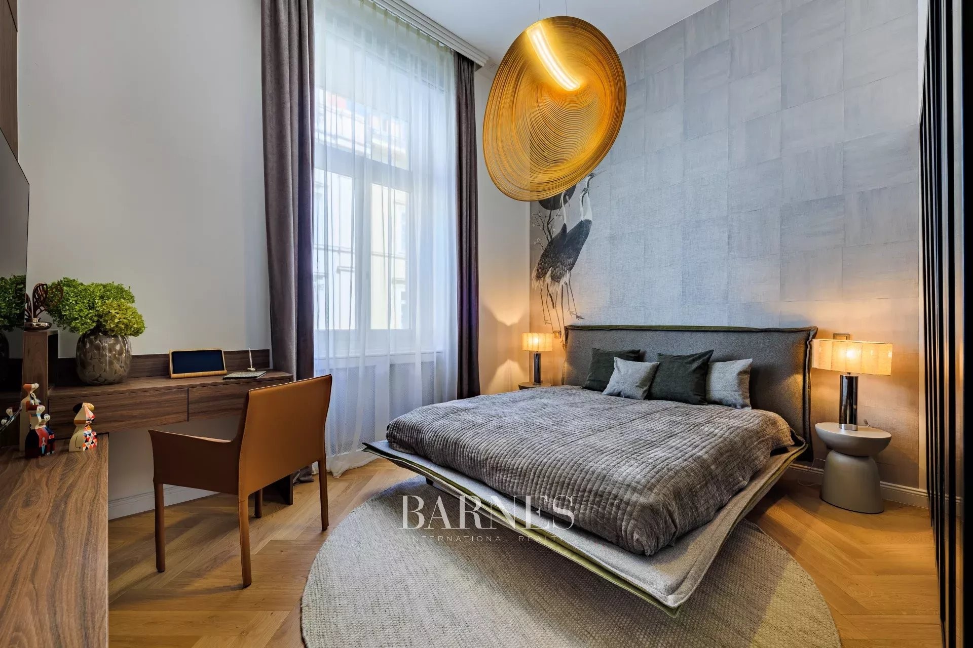 Exceptional Corner Apartment for Sale in the Heart of Budapest, District 5 - picture 18