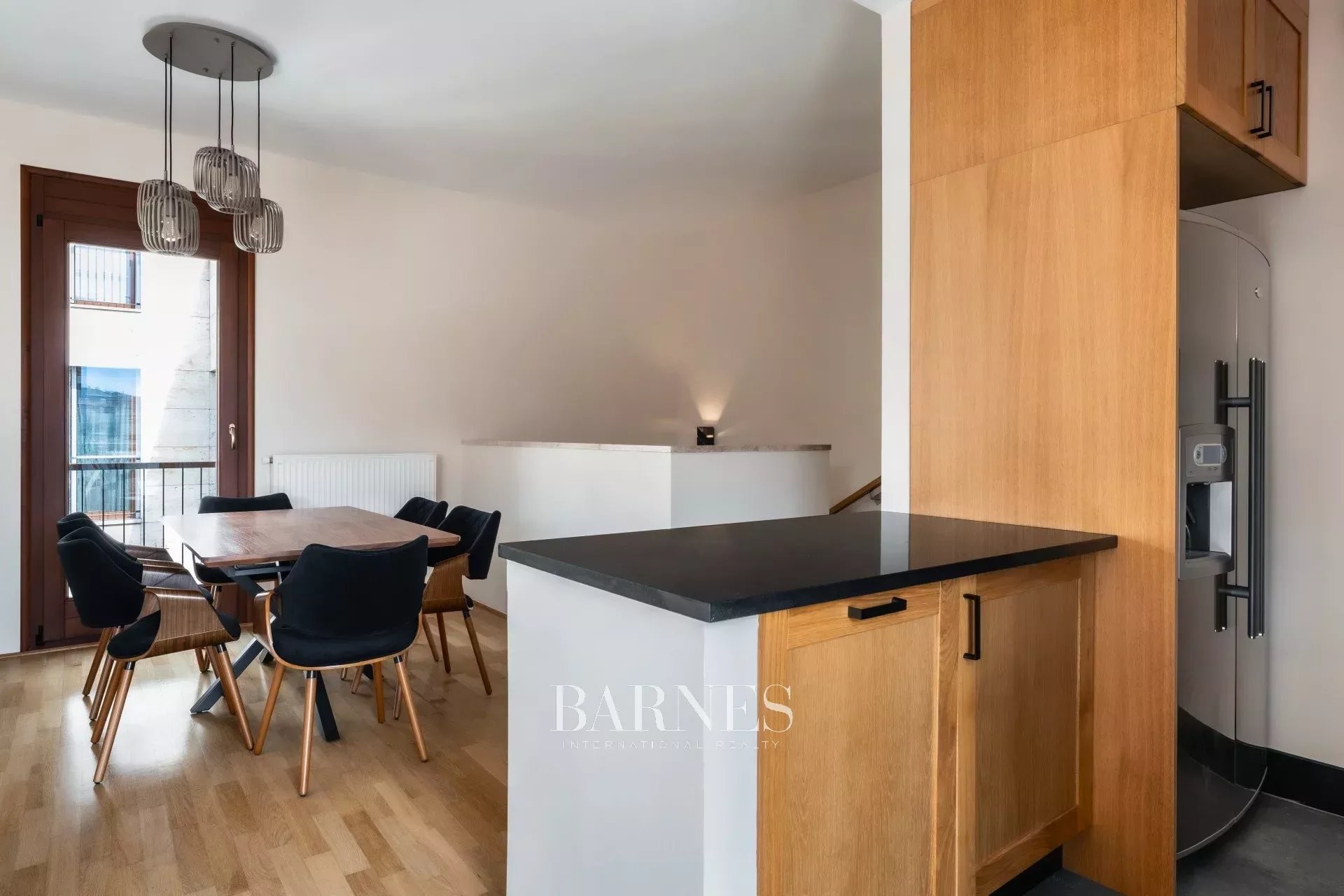 Duplex penthouse with a large terrace for sale on Kazinczy Street - picture 4