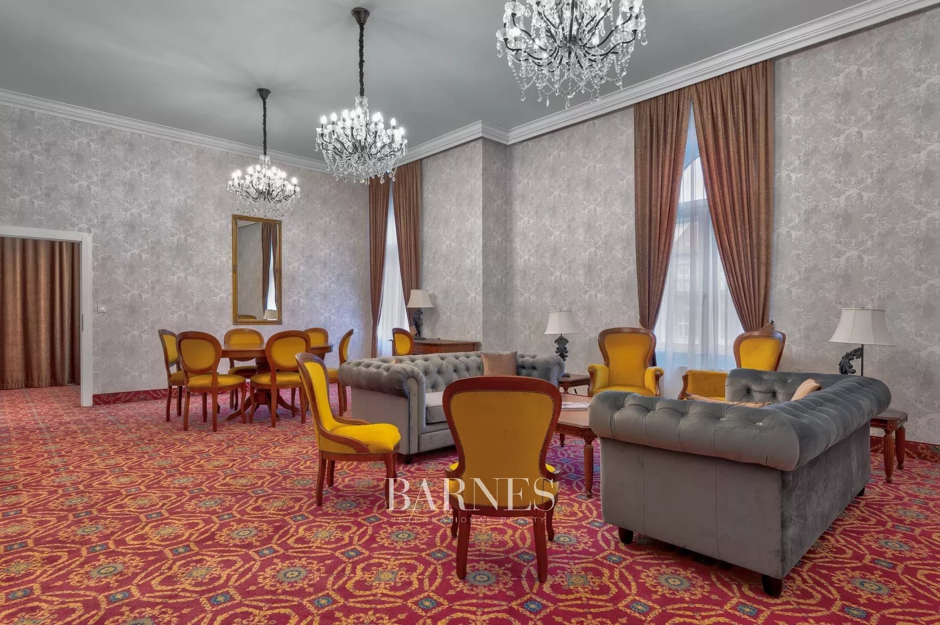 Klasszikus elegancia a Kodály Körönd ikonikus palotájában - picture 3