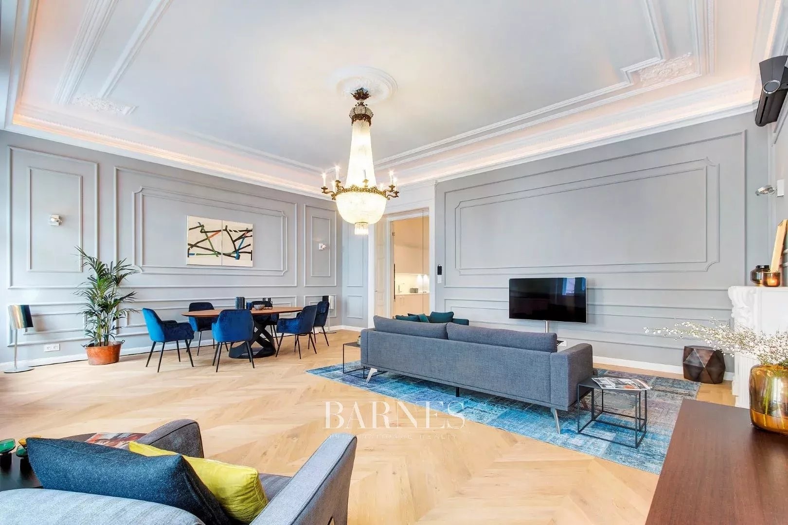 Két hálós luxuslakás a Szabadság térnél - picture 11