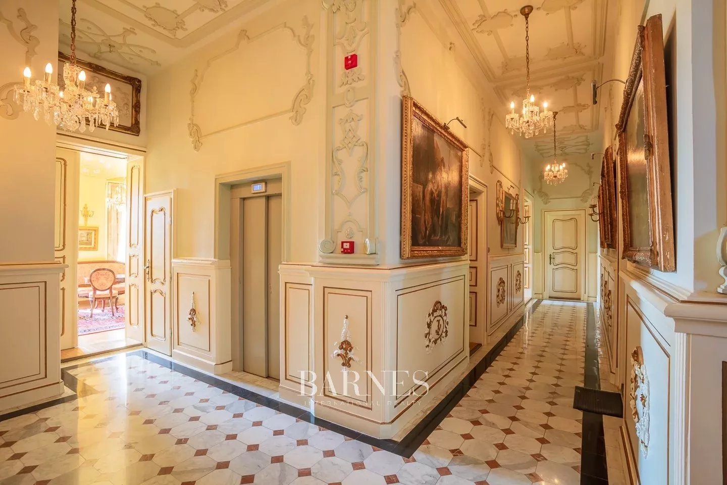 Unique historic mansion for sale – a rebirth of 1898 aristocratic elegance - picture 25