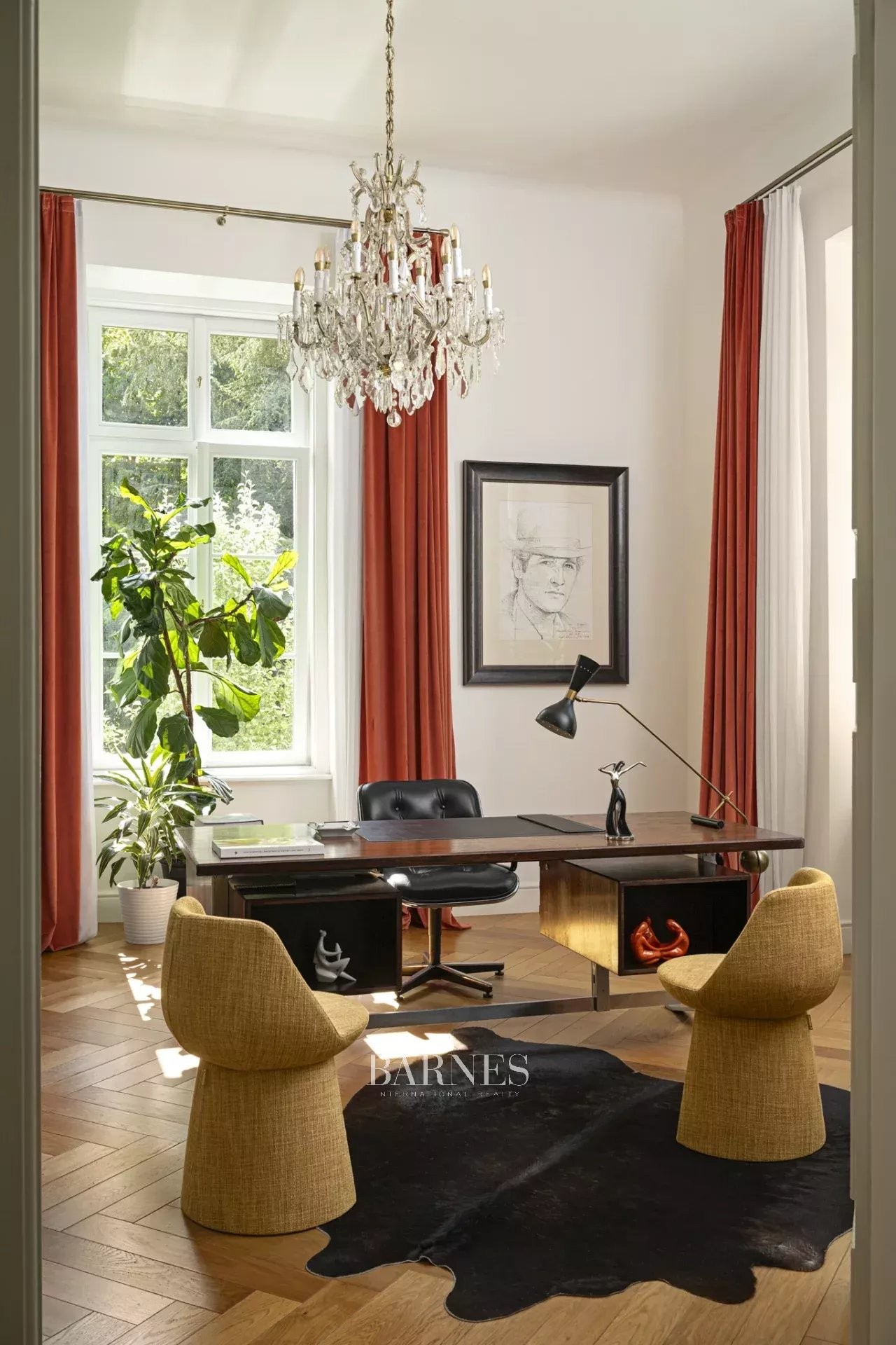Elegantly renovated listed monument villa in the exclusive villa district of Hárshegy - picture 4