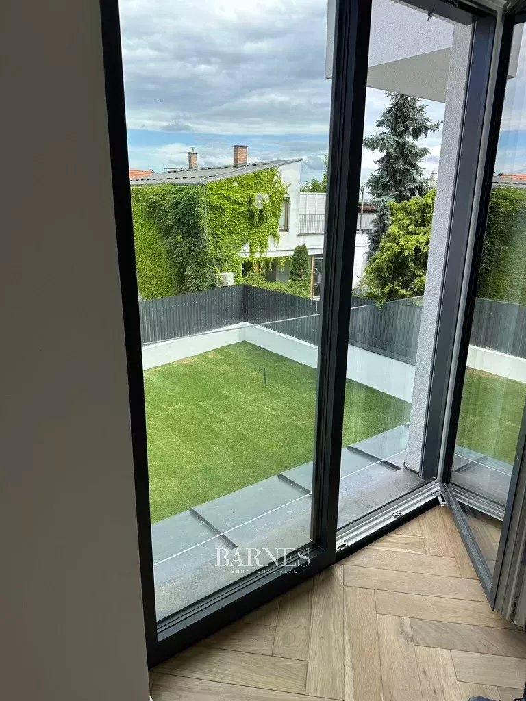 Eladó Budán új építésű házban 2 prémium apartman - picture 8