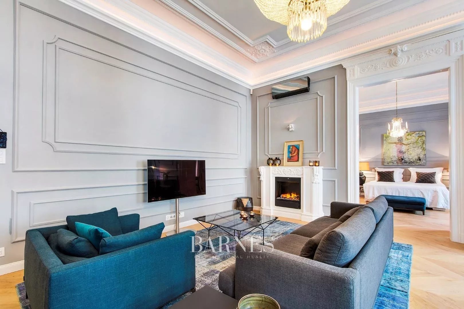 Két hálós luxuslakás a Szabadság térnél - picture 5