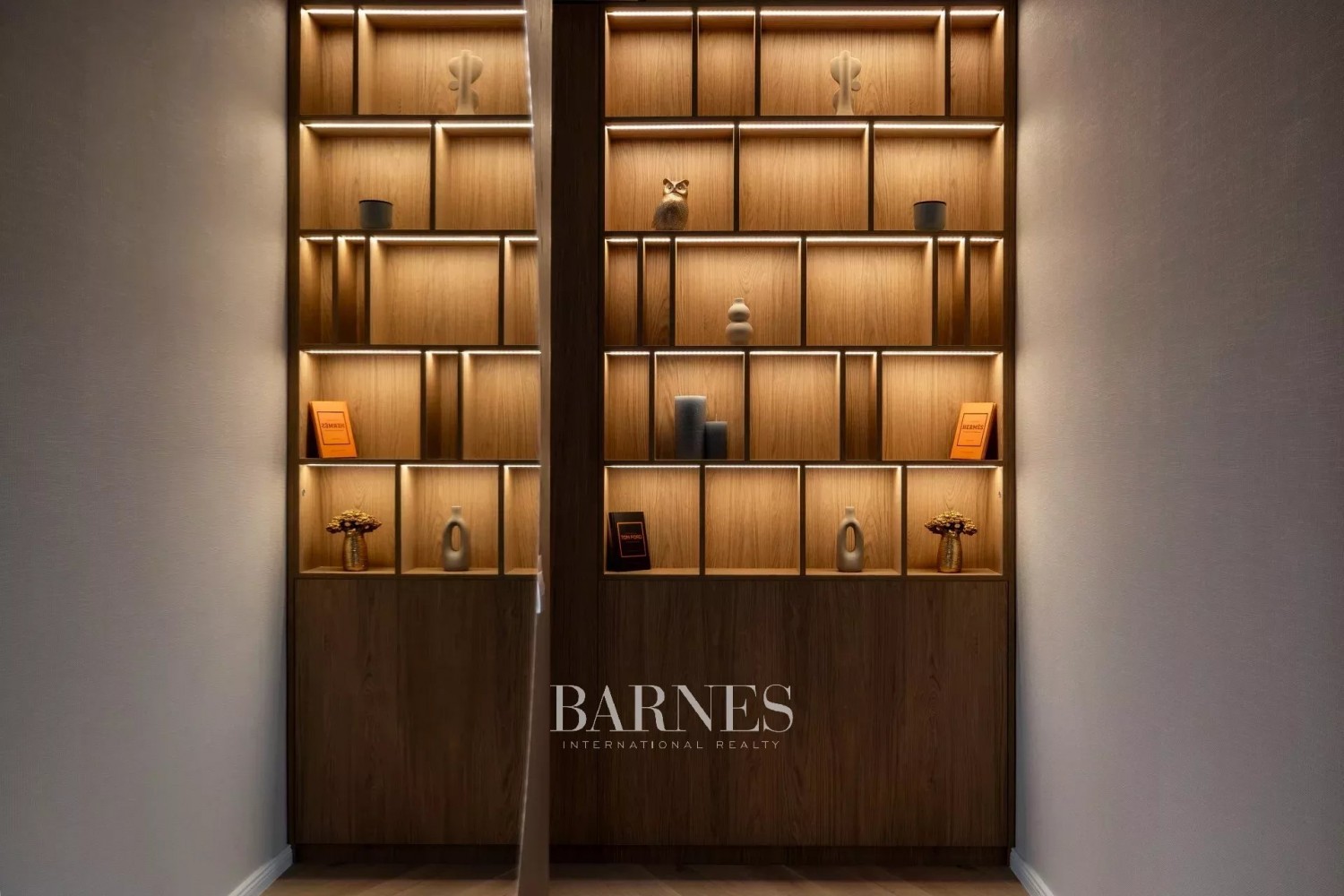 Lenyűgöző, modern lakás kilátással a Szervita térre - picture 20