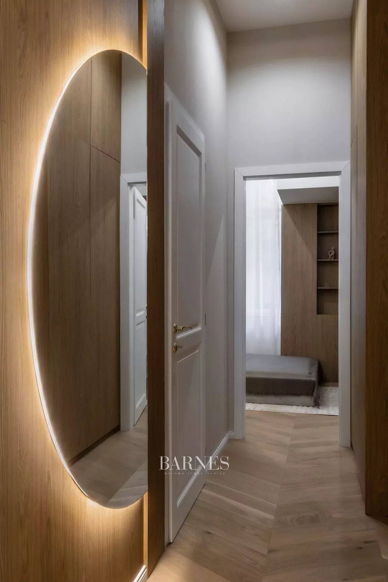 Prémium lakás a  Parlament szomszédságában - picture 15