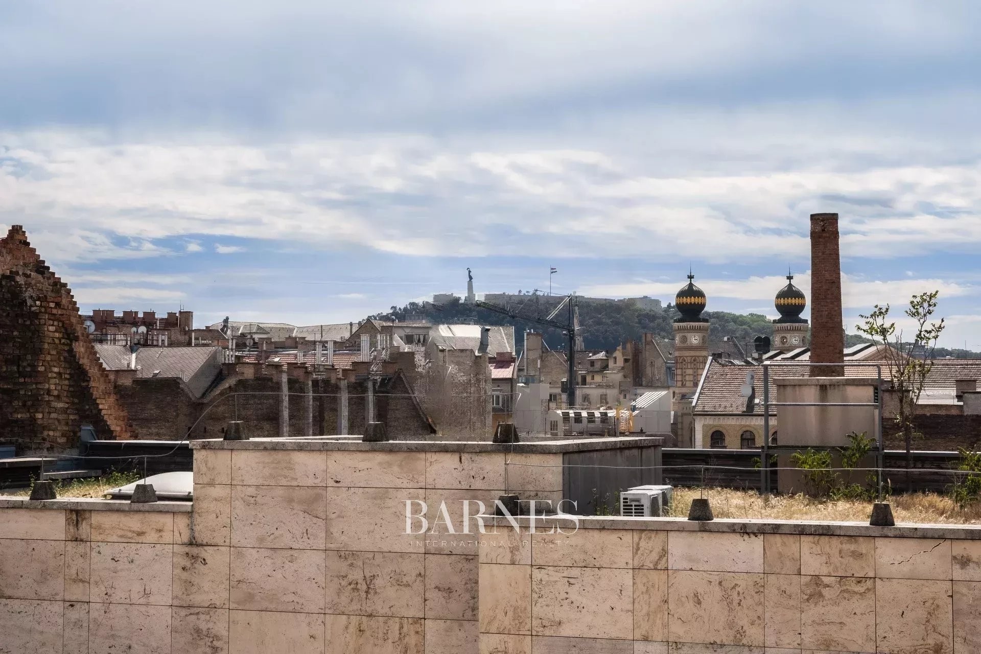 Duplex penthouse with a large terrace for sale on Kazinczy Street - picture 11