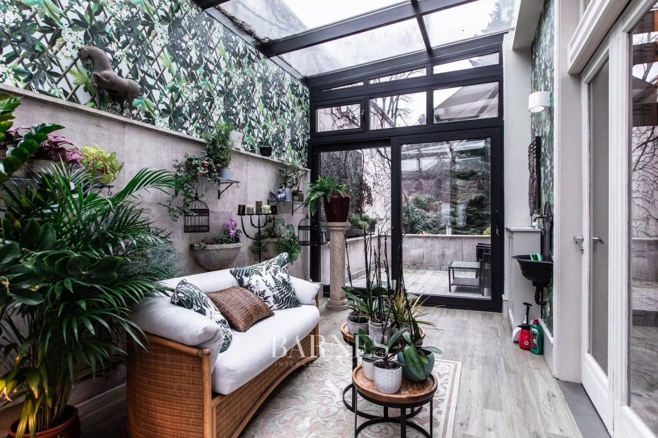 Exkluzív bérbeadó rezidencia, Bauhaus Villában - picture 3