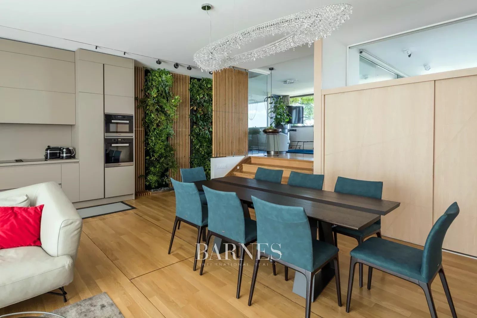 Ritkaság a Várnegyedben dunai panorámával és saját kerttel - picture 10