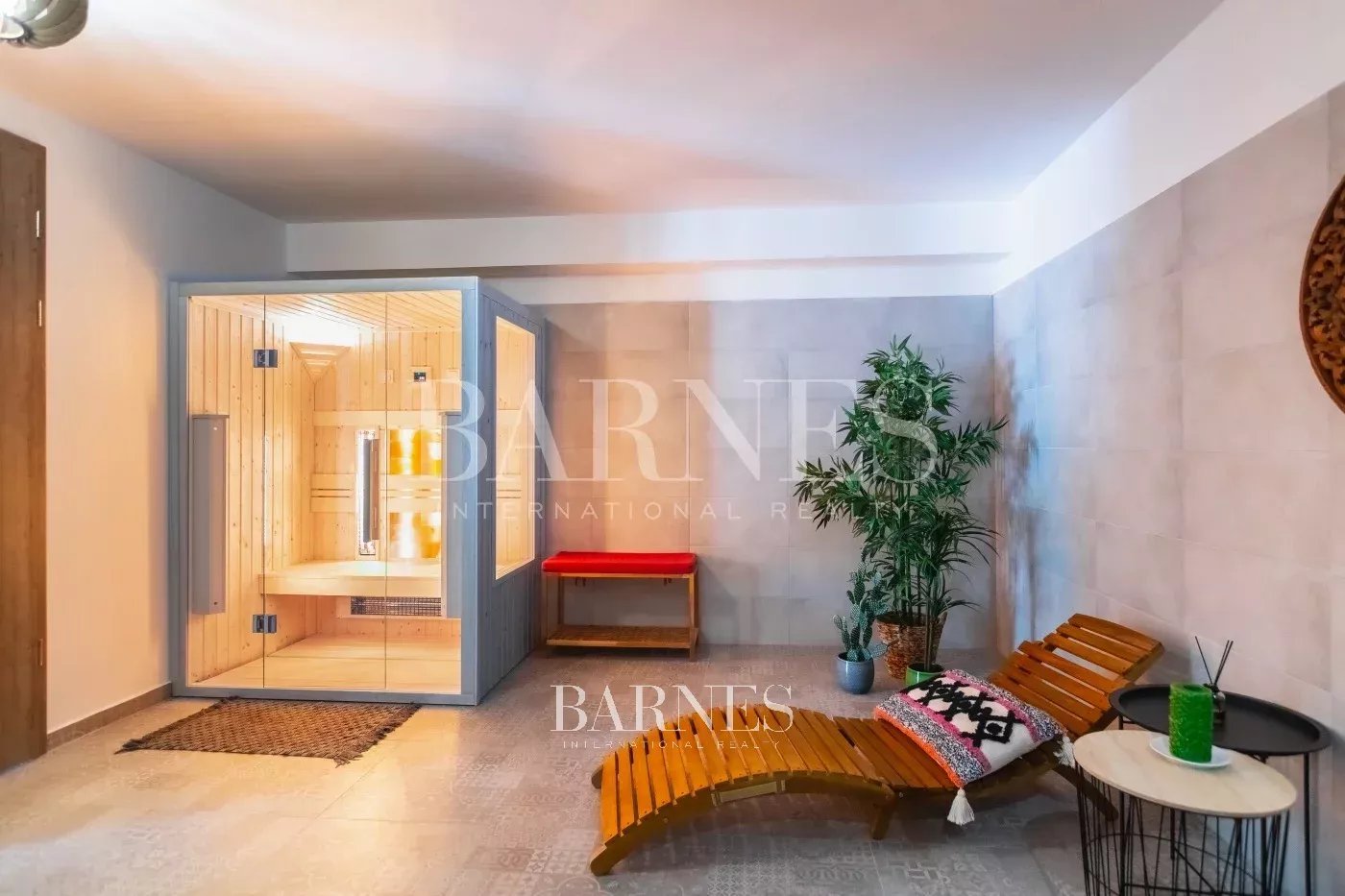 Vintage, panoramic villa in Paloznak - picture 12