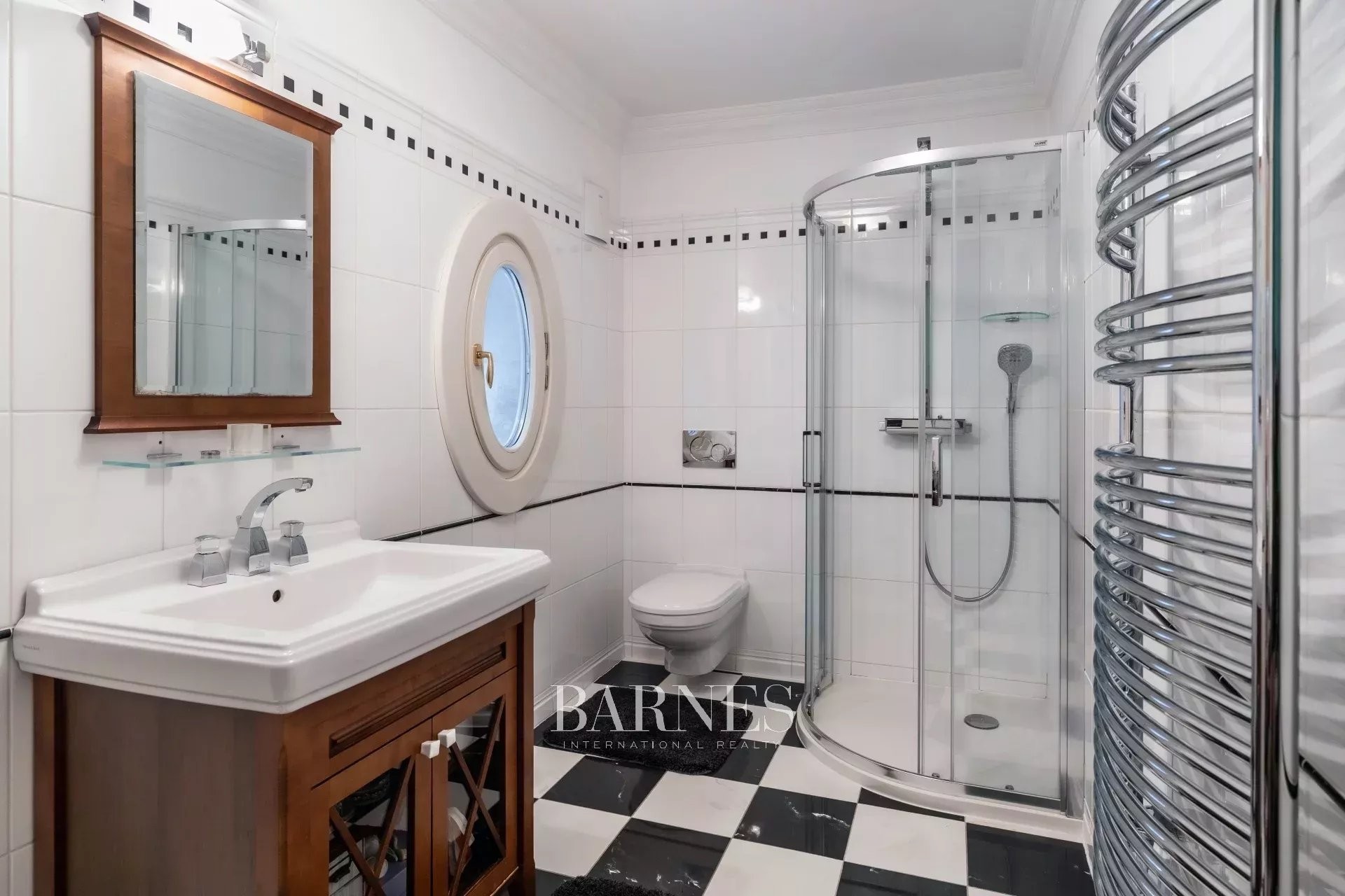 Premium Residential Apartment in Budapest’s 2nd District - picture 16