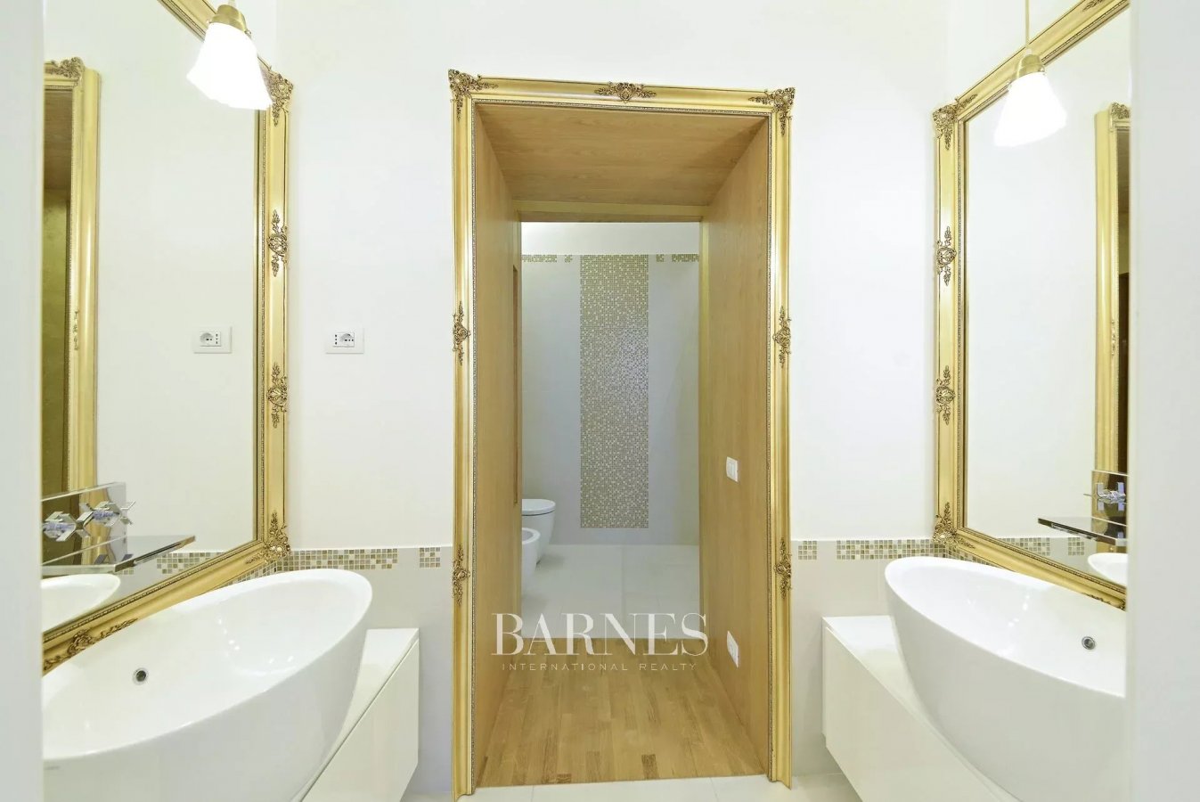 We are offering for sale the apartment of the famous Podmaniczky Frigyes in the Podmaniczky street! - picture 11