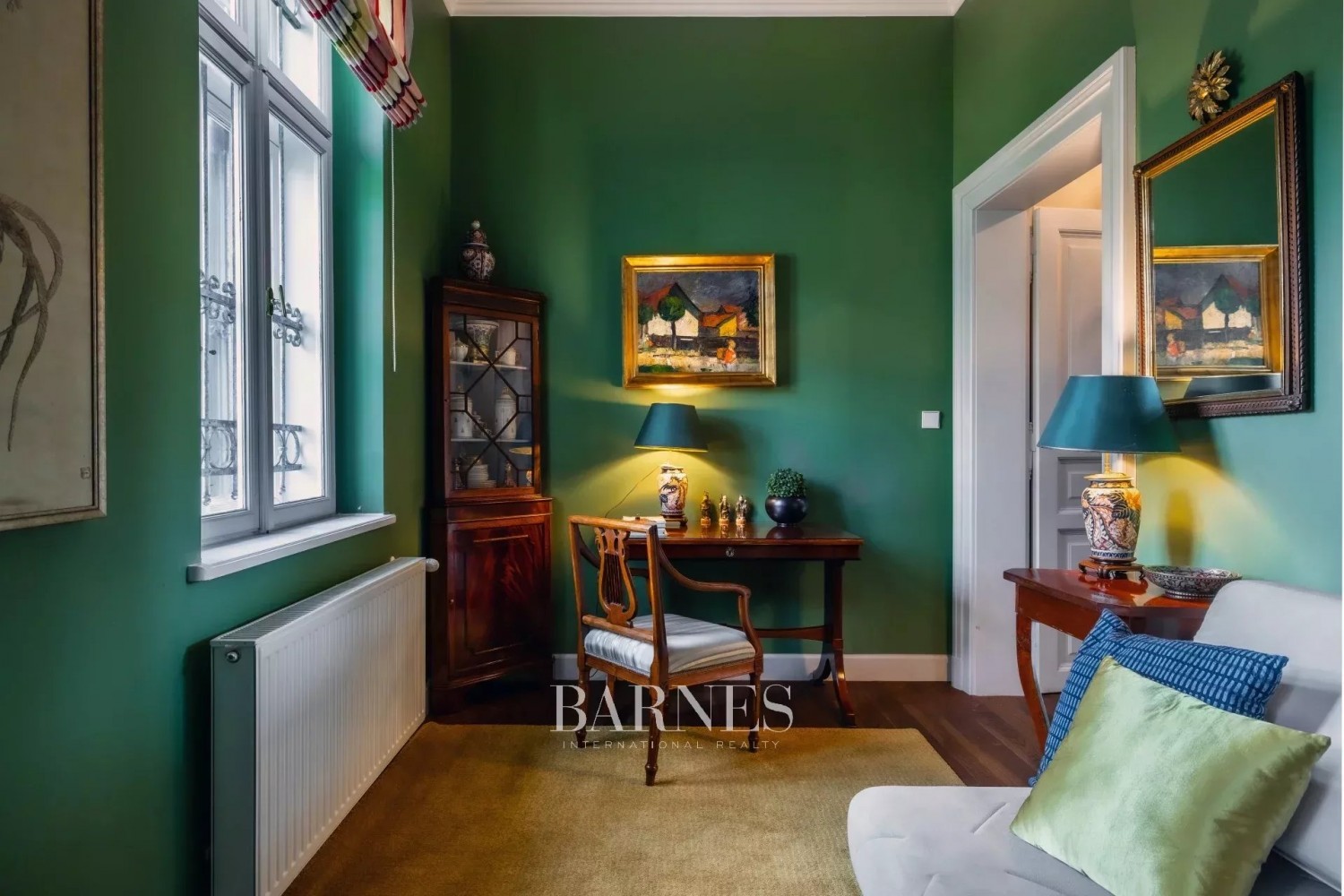 Swiss-Style Villa with Art Nouveau Motifs on Sváb hill - picture 6