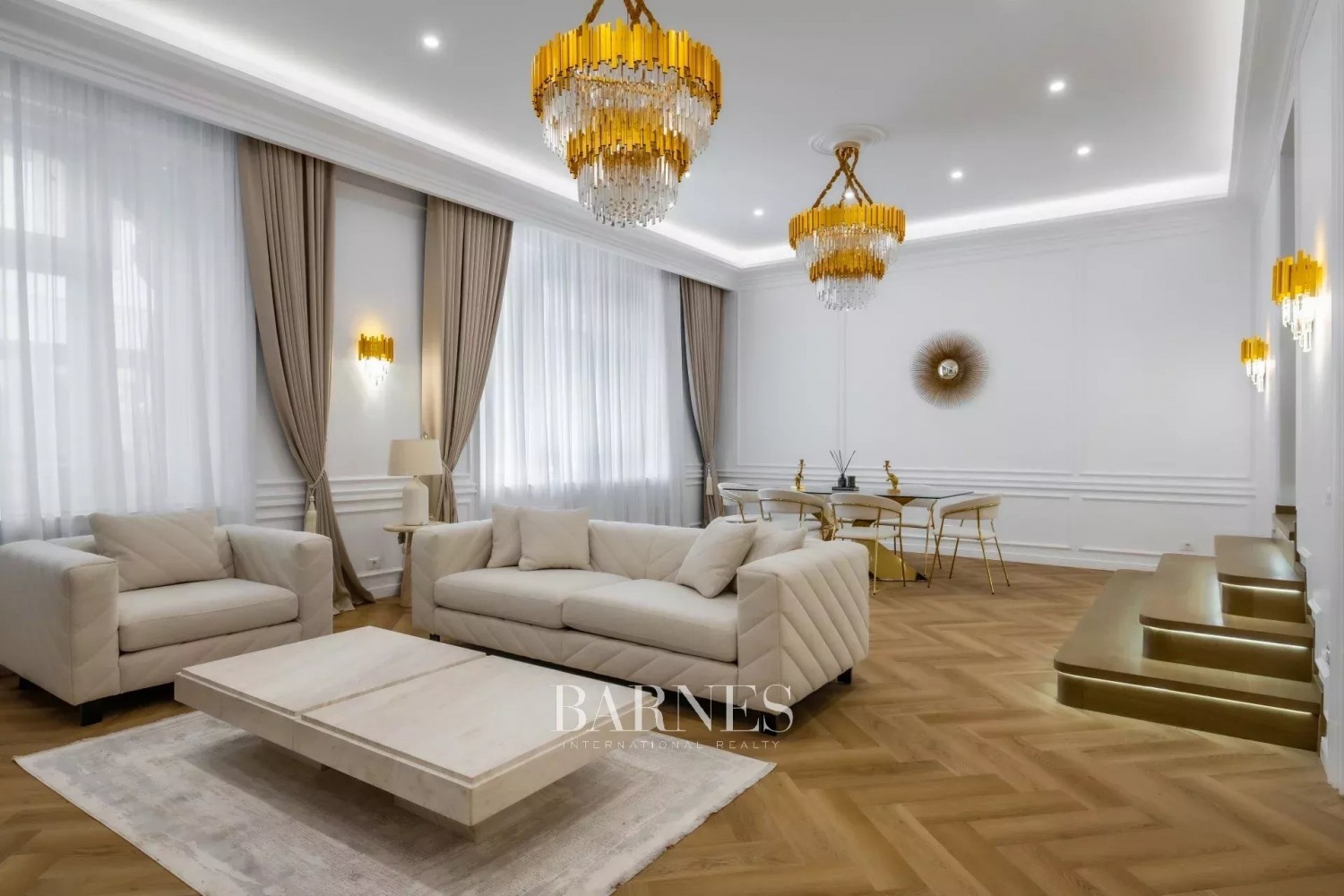 2 hálós bútorozott luxuslakás a Bazilika szomszédságában - picture 3