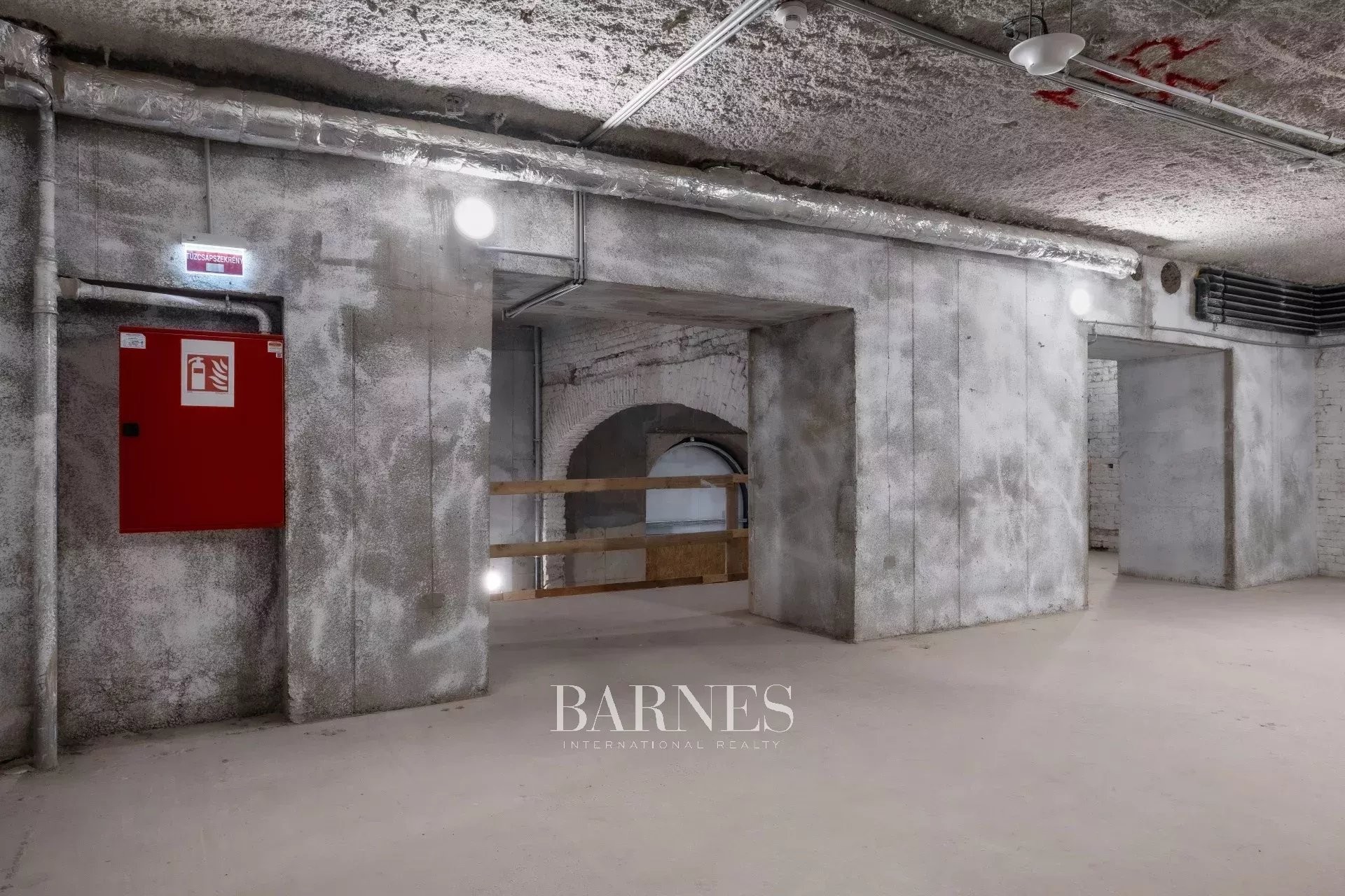 Helyiség Budapest VI. kerülete - picture 6