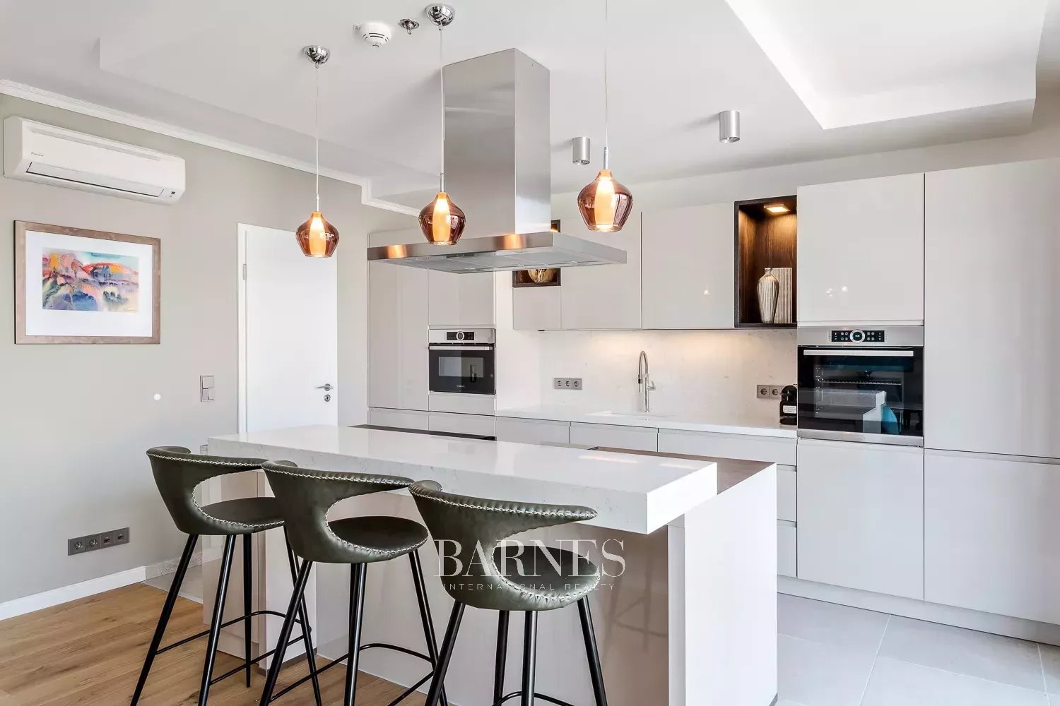 Kiadó két hálószobás lakás az Emerald residence-ben - picture 7