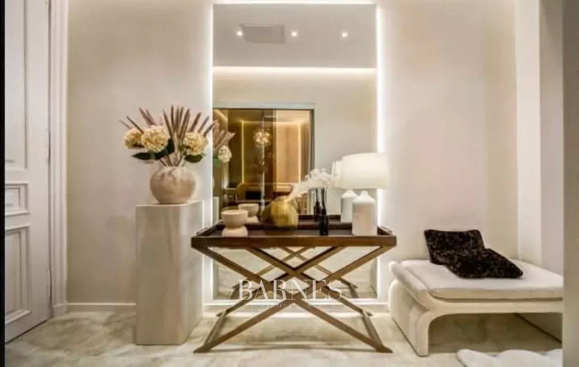 Egy hálós Designer lakás az Andrássy úton - picture 7